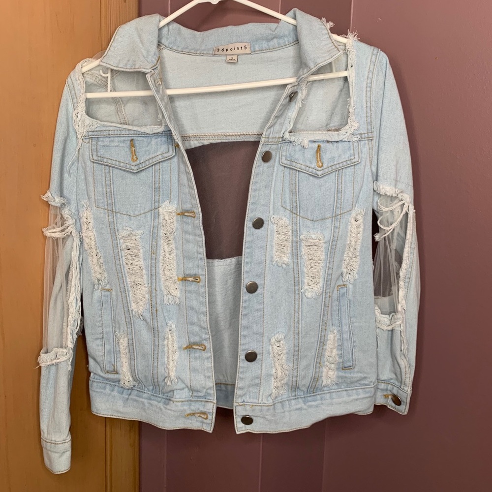 Denim jacket with net from Fashion Nova 🤍